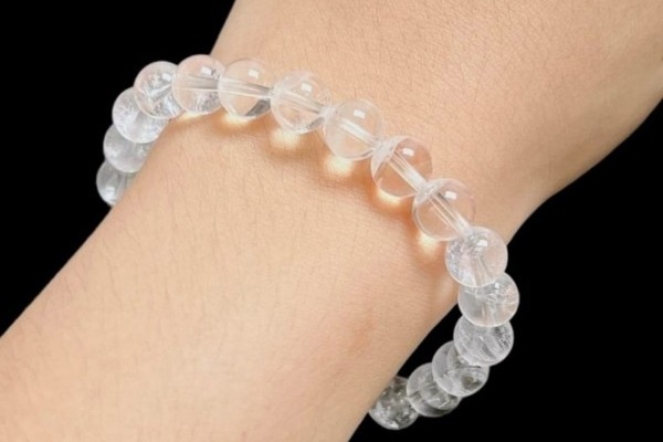 Clear Quartz Bracelet For Beautiful Girls